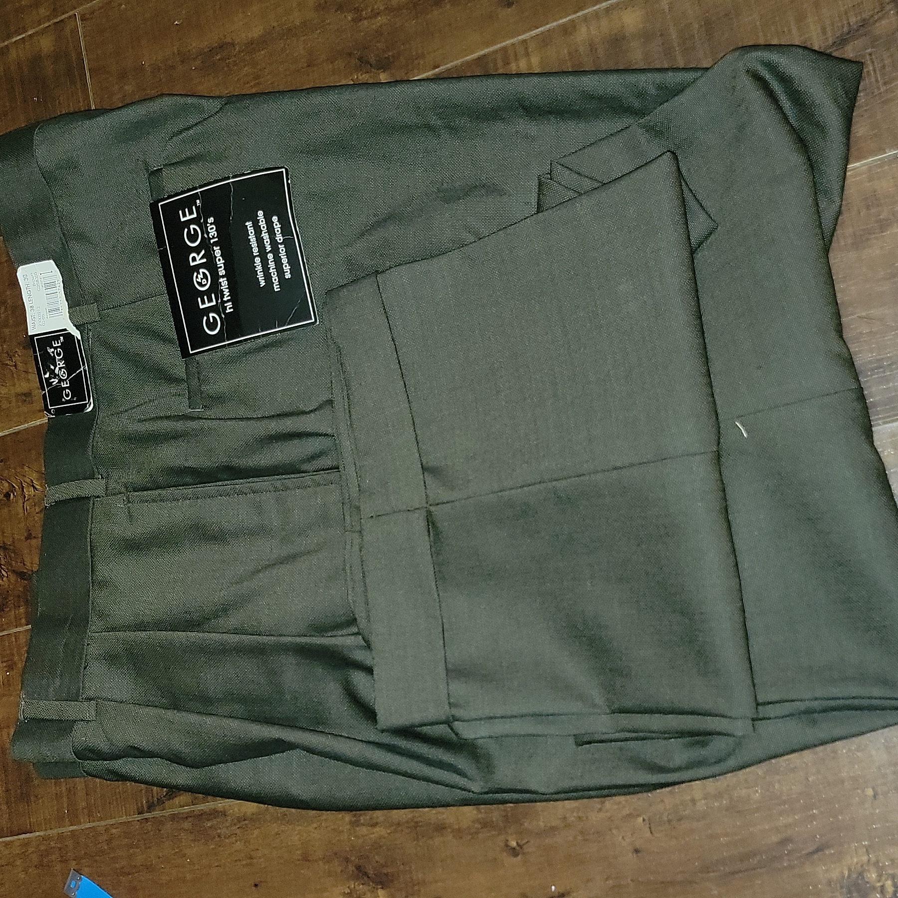 Men's Dress (C24)